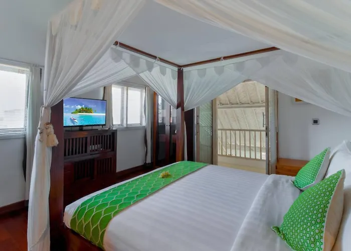 Rama Sita - 100m From Eat Street, 3br