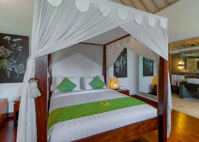 Rama Sita - 100m From Eat Street, 3br Villa